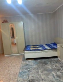 Срочно продается полуторка по ул. Жукова 21