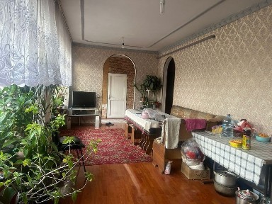 Продам дом с бизнесом. Недалеко от ул Саина