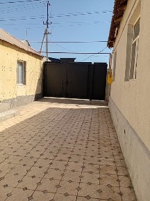 Дом 5 комнат + дом саман, шлакоблок времянка со всеми удовствами авт.