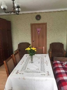4 комнатный дом, в 44 квартале, площадь 65 кв. м с участком 4.2 соток