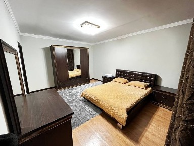3 VIP Кв Теннисный корд 5мкр Интернет (5 МКР) Назарбаевская Школа
