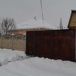 Продается хороший дом.