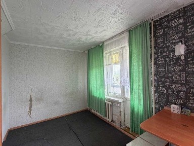-Продам 1-комнатную квартиру в хорошем районе - 71 квартал!