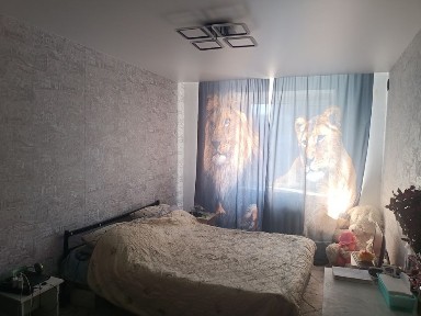 Продам 4 ком. квартиру
