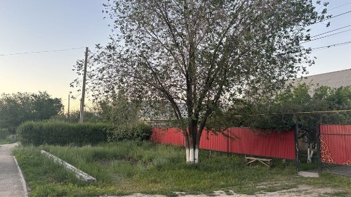 Жер уй сатылады.