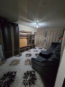 Продается 3 х комнатная квартира 3 этаж с мебелью
