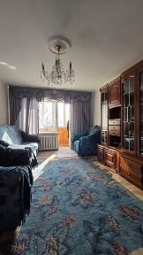 Продается 3 комнатная кв. район Бизнес колледж