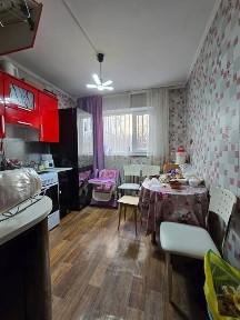 Продается 3 комнатная на 72 квартале