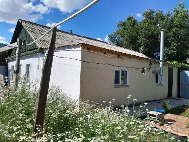 Үйдің 1 бөлігі сатылады. Т. Айбергенов көшесі, 90а кв 3