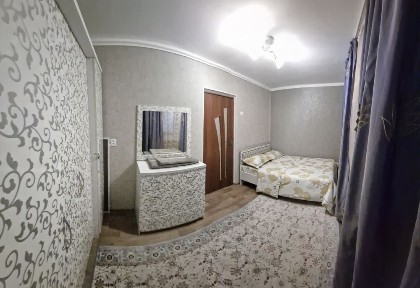 Посуточно 2х комнатная квартира, Жд вокзал Байзак Батыра -Желтоксан