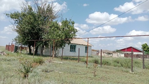 П. Аксу продаются дом