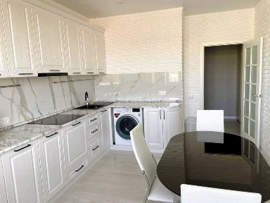 Продажа 1-комнатной квартиры Империя