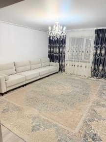 Коттедж С действующим бизнесом.