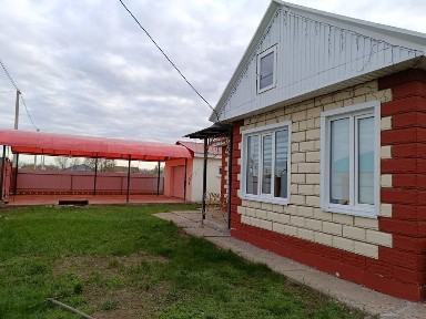 Продам большой дом п. Достык (12 км от Уральска) Дом 14