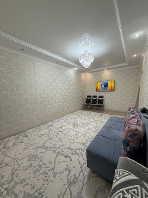 Продам 2х комн кв Батыс в самом центре с ремонтом