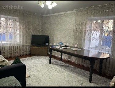 Продаётся уютный дом в отличном районе! Тихое, живописн