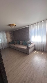 Продается 3 х комнатная квартира