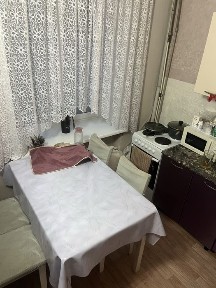 Продам квартиру по ул. Свердлова 10, писать на ватсап