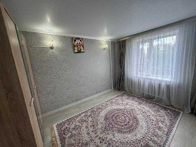 Продам 3-х комнатную квартиру у/п на 9 мкр
