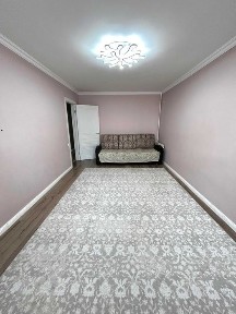 Продаётся 4х комн квартира