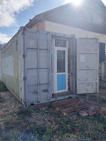 Продам офисный контейнер с местом