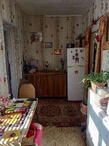 Продаётся часть дома с земельным участком
