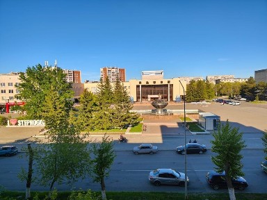 Продам 2 комн 2-47 4/5 этаж