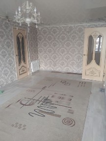 Продам 4х комн. кв. перепланированная в3х комн. кв.