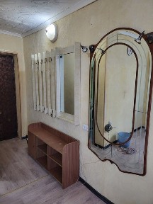 Продам 1 ком. Квартиру - район 