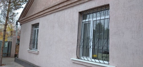 Продается дом по улице Аханова (Театральная), 24 млн торг