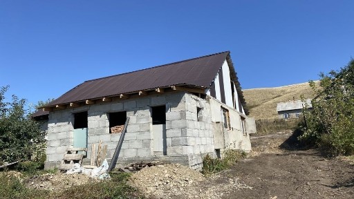 Продам дом не достройный