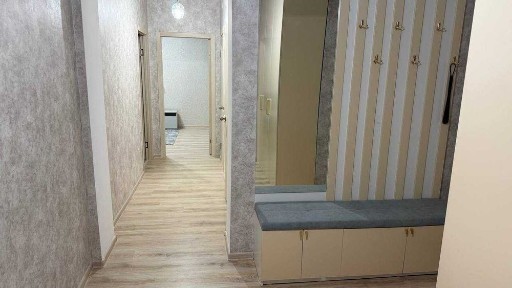 3-х комнатная район Береке 330000