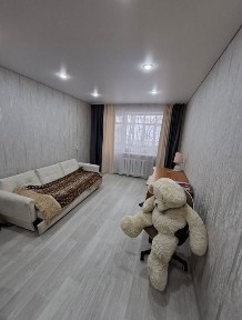 Продам 1 комн квартиру Айсберг