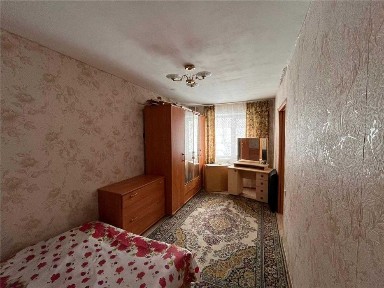 Продам 2-х ком квартиру, 12 мкр-н, 1/5 этаж, Ипотека***