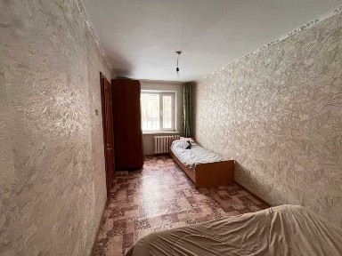 Продам 2-х ком квартиру, 13 мкр-н, 1/5 этаж. Ипотека***