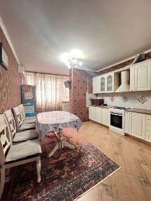 Продается 6 комнатная квартира