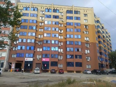 Сдам 1 ком. кв. на длительное время.