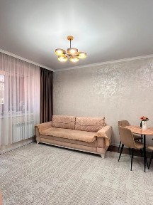 Продам евро2х комнатную квартиру