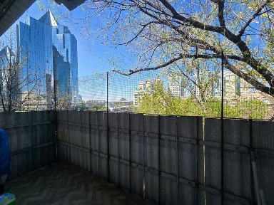 Продам квартиру Назарбаева 235