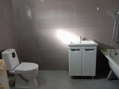Сдается коттедж. 5-комнатная часть дома, 10 соток, 140 м²