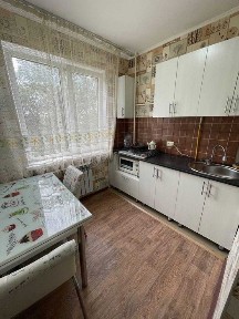 Продам 2-х квартиру на Спутнике.