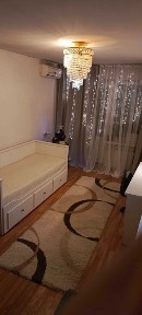 Продам или обменяю на 2-3 комн. в центре Алматы.
