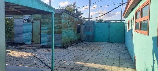 Продам дом в рабочем поселке 1970 года постройки