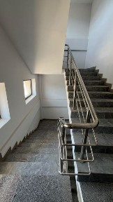 Срочно продается 3х комнатная квартира на 3 этаже Толе би 118