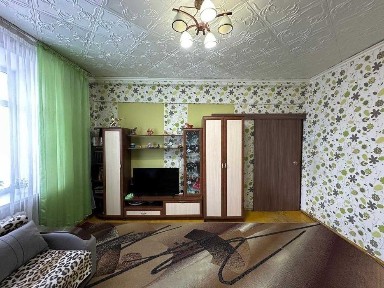 -Продам 3 комнатную квартиру Болгарского типа в Старом городе.