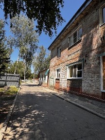Коммерческое здание п. Белоусовка 1240 м² в центре.