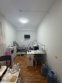 Сдам в аренду место маникюра и педикюра.