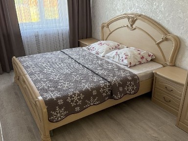 Сдам 2-х комн. кв. длительно