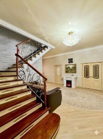 2 этажный большой Коттедж в городе Атырау