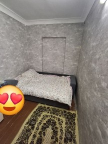 Продам квартиру в районе 3 школы.